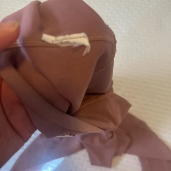 Vuori Dusty Pink Leggings - Picture 3 of 4